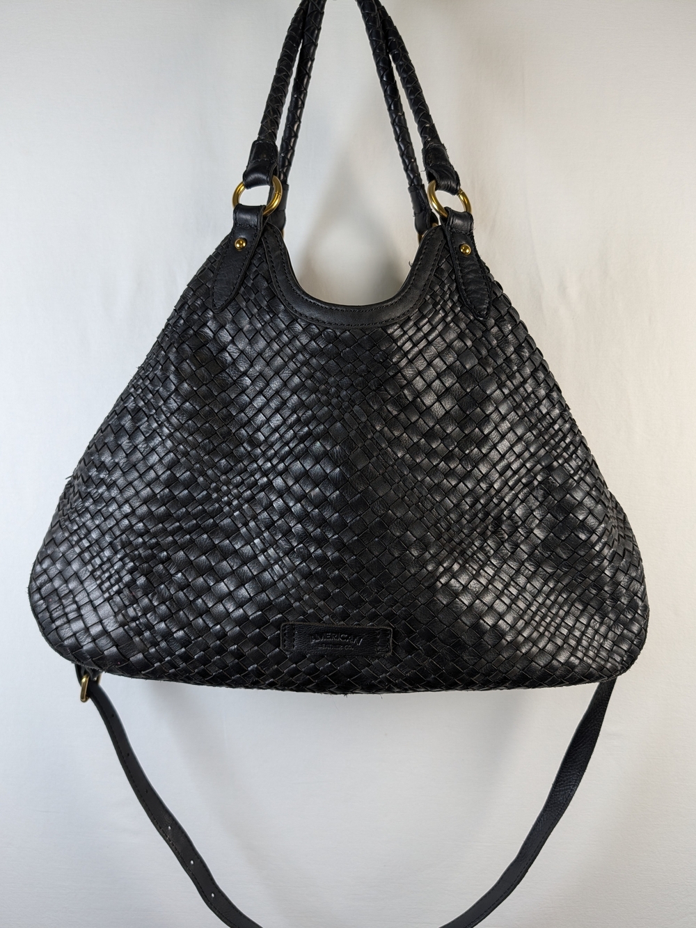 American Leather Co. Black Woven Shoulder Bag Gold Hardware Snap Pockets Lined